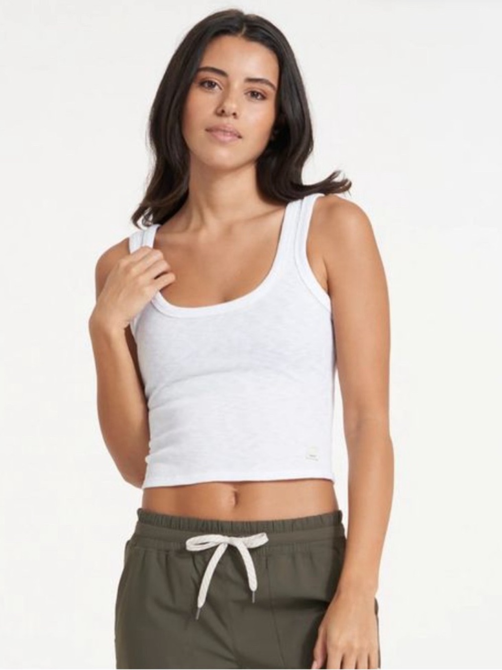 Vuori Sunrise Crop Tank white size large